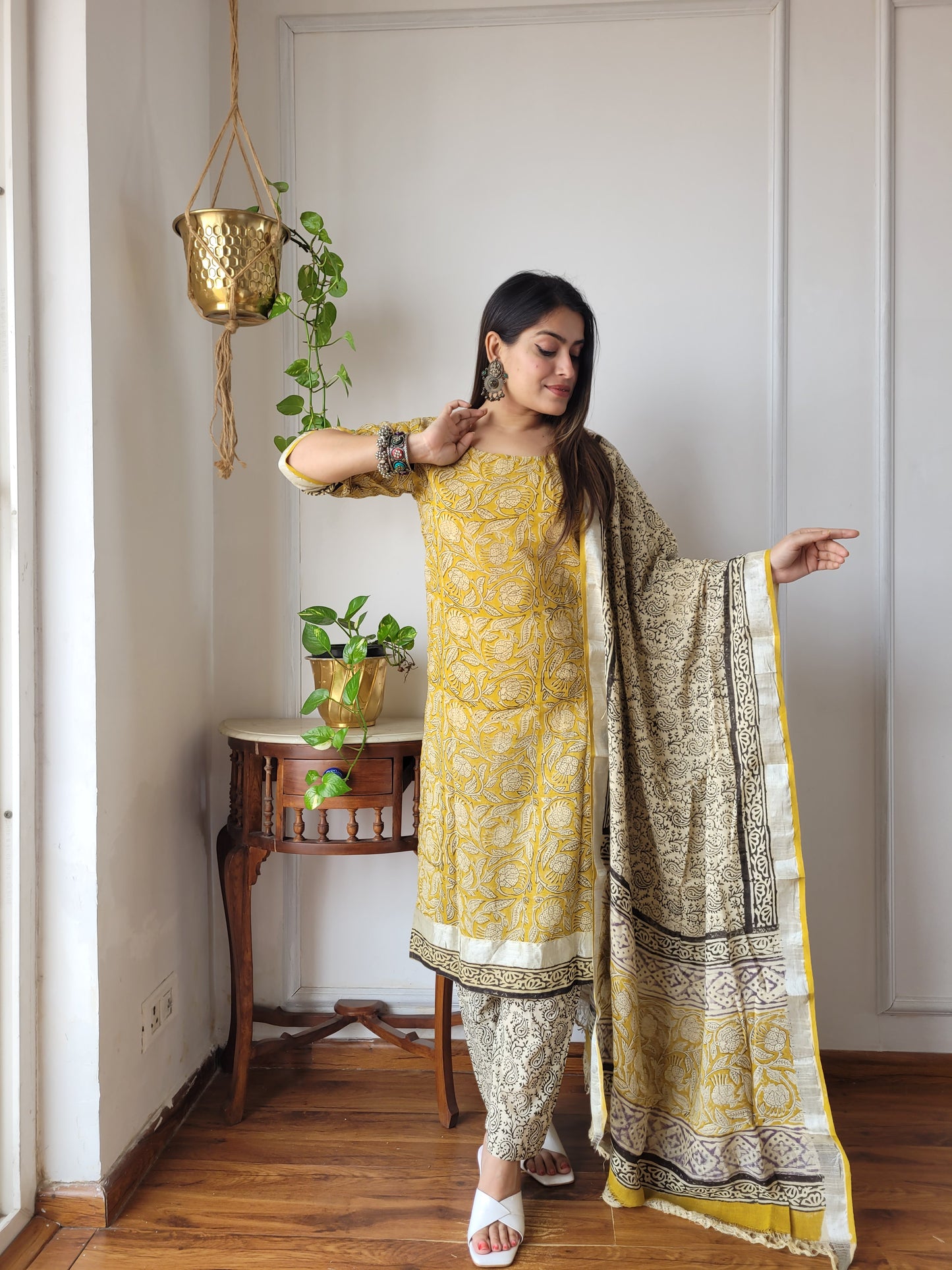 Traditional Bagru Printed Lilen Suit