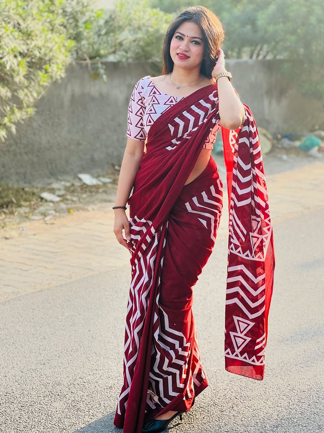Red Love Printed Pure Cotton Mulmul Saree with Blouse