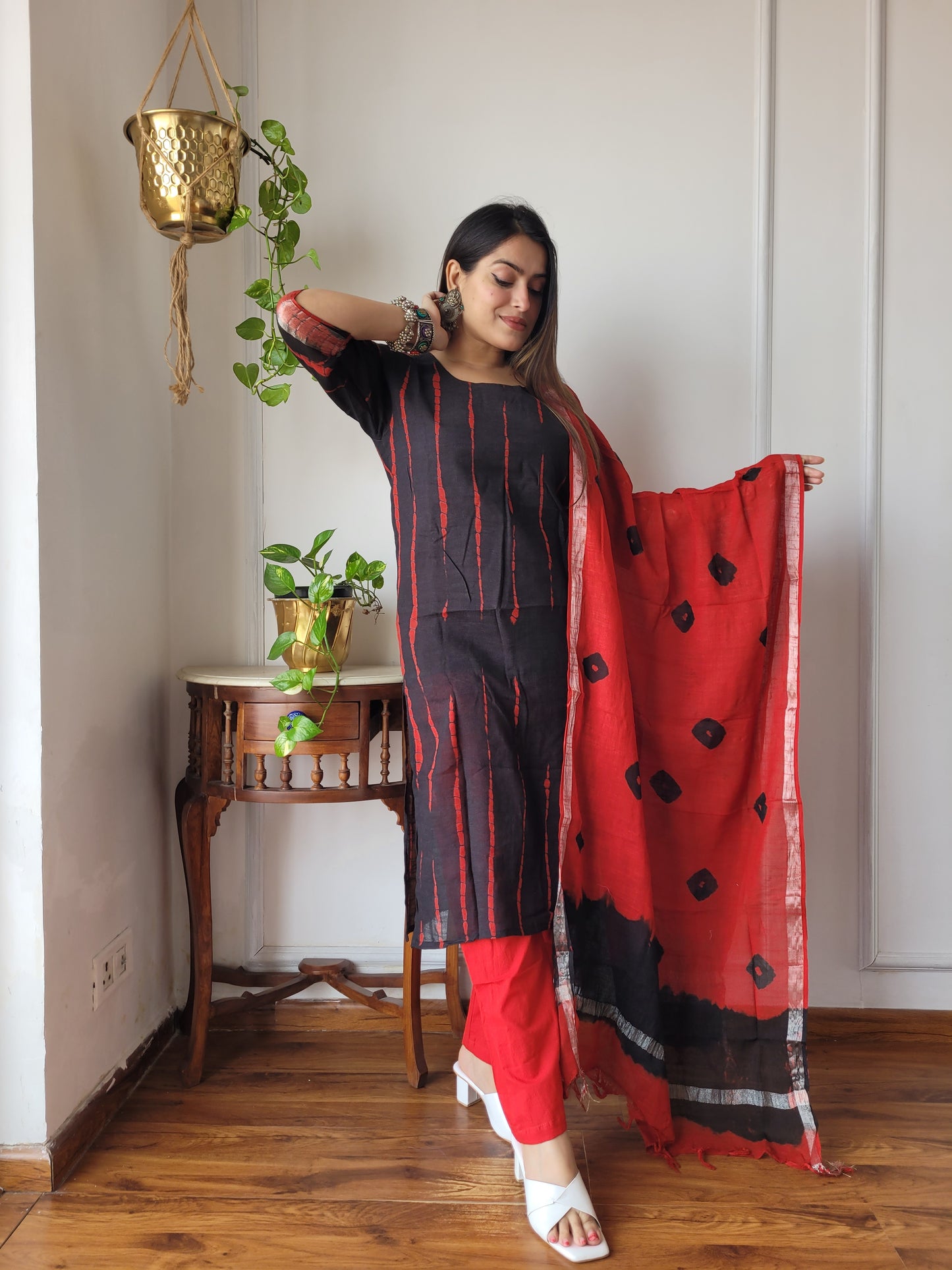 Office wear linen stitch suit set