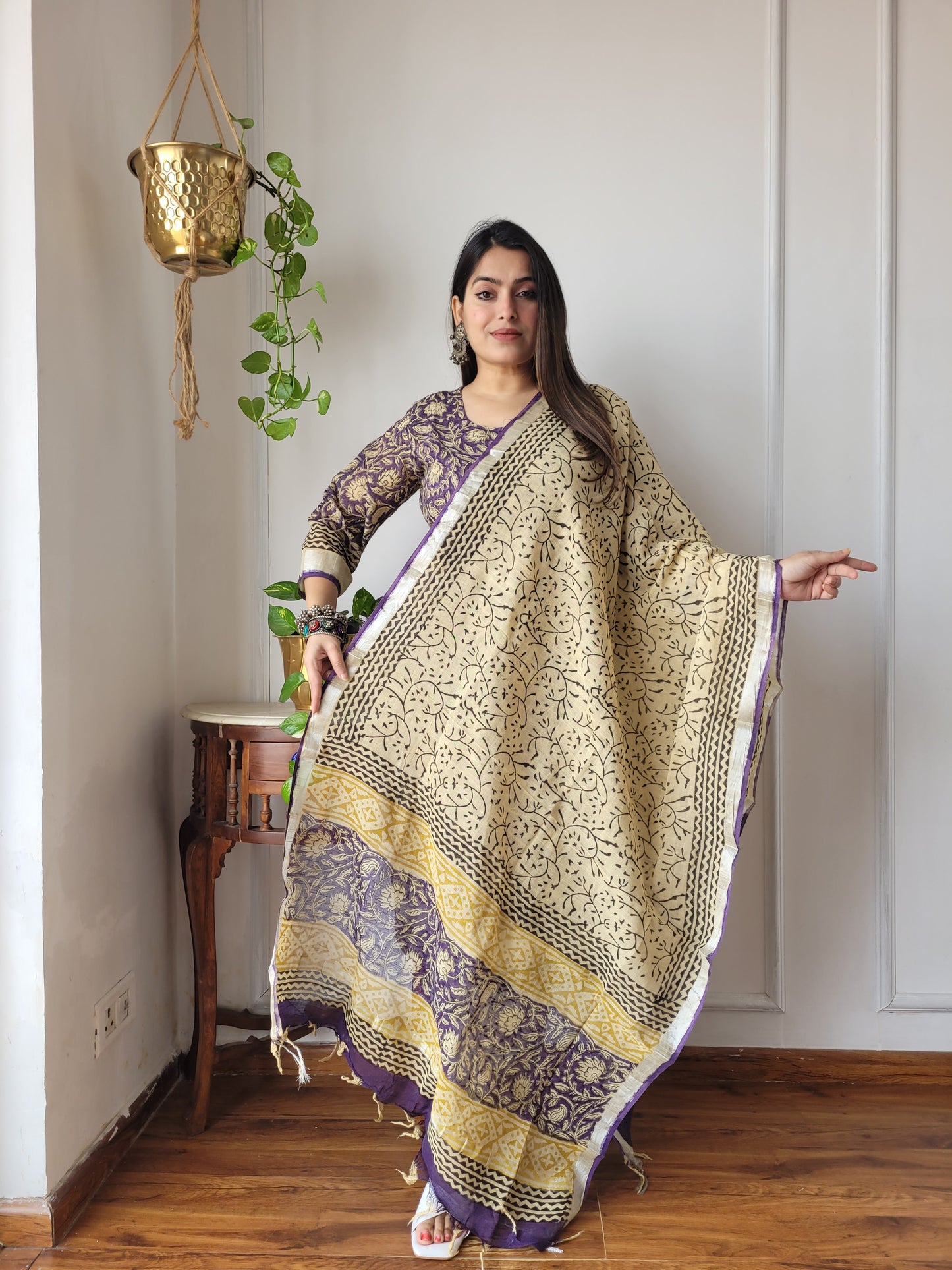 Party wear linen stitch suit set