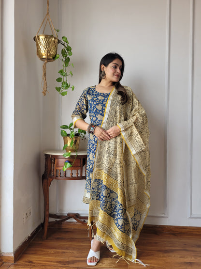 Beautiful cotton linen ready wear suit set