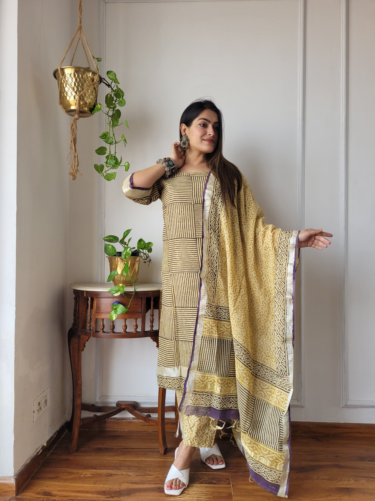 Beautiful cotton linen ready wear suit