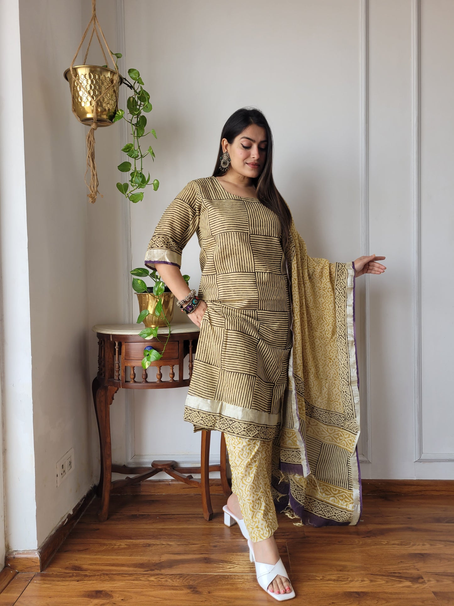 Beautiful cotton linen ready wear suit