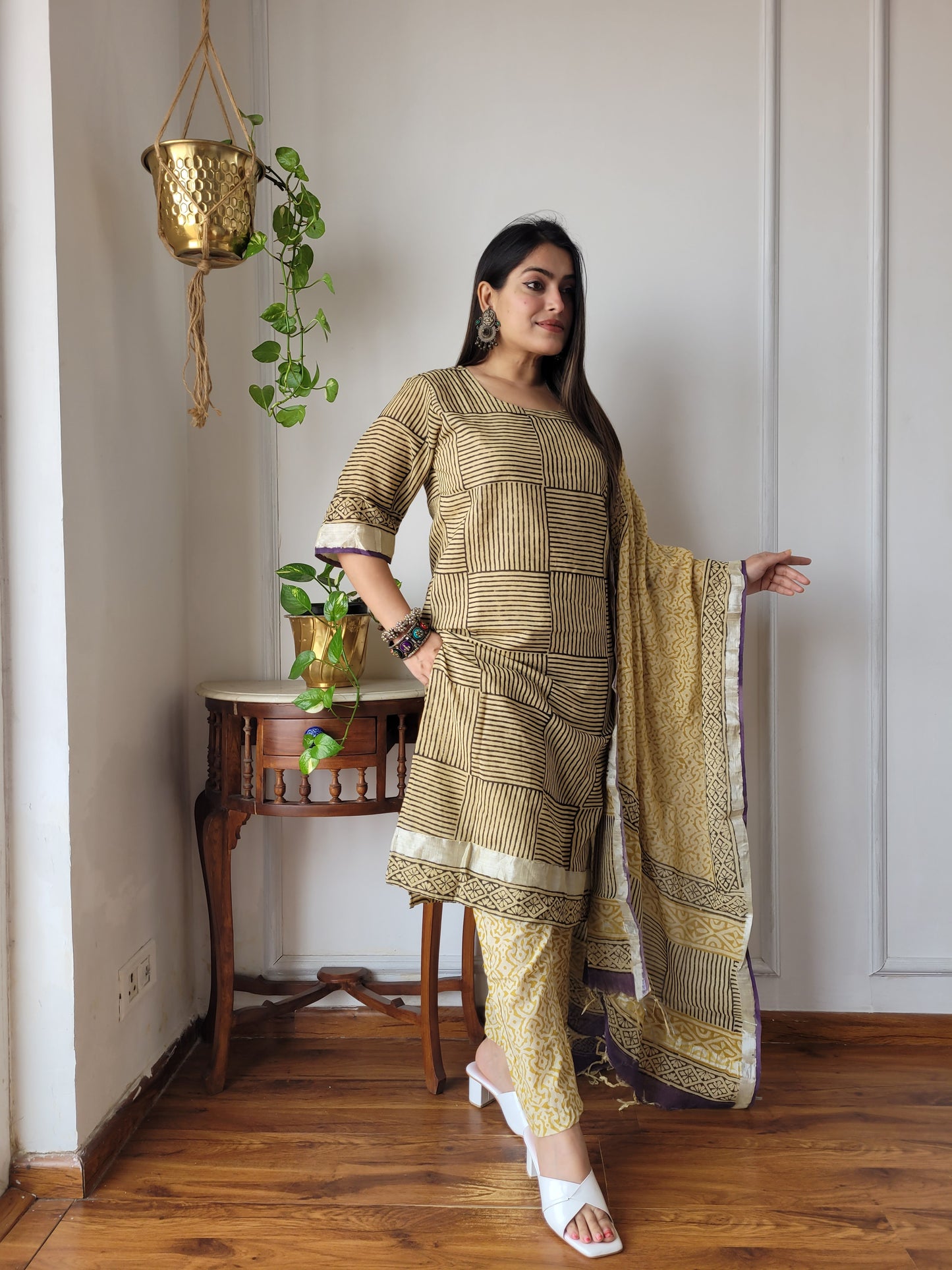Beautiful cotton linen ready wear suit
