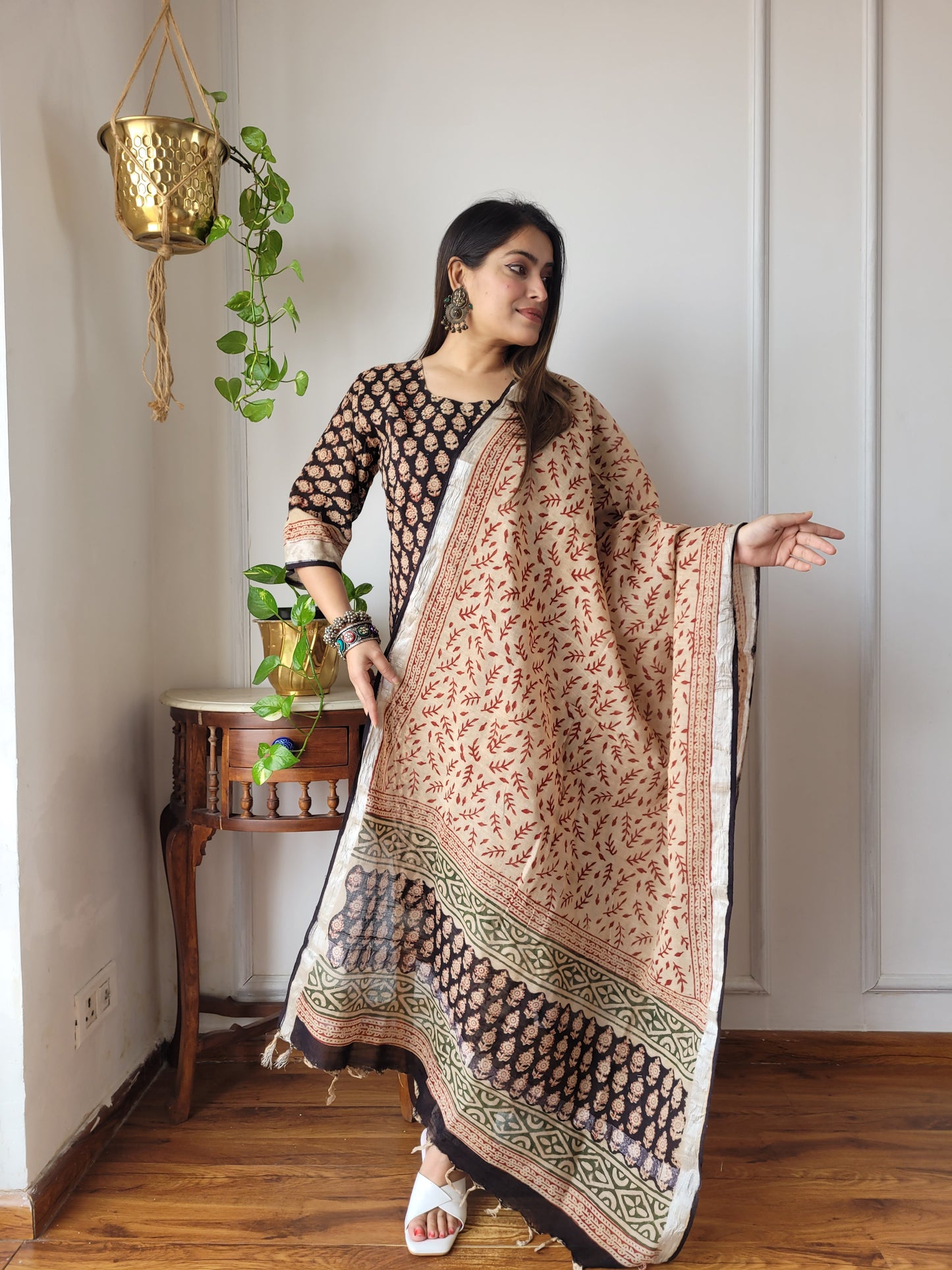 Bagru block Printed beautiful stitch linen suit