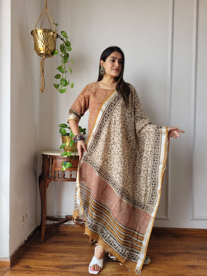 Fastival wear linen stitch suit set