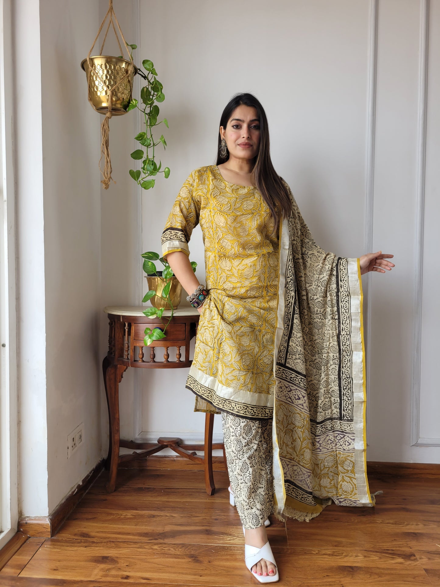 Traditional Bagru Printed Lilen Suit