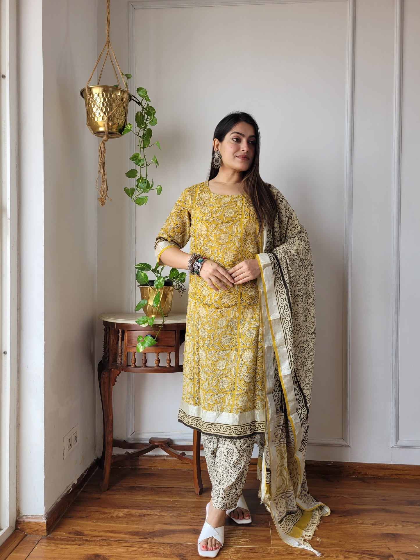 Traditional Bagru Printed Lilen Suit