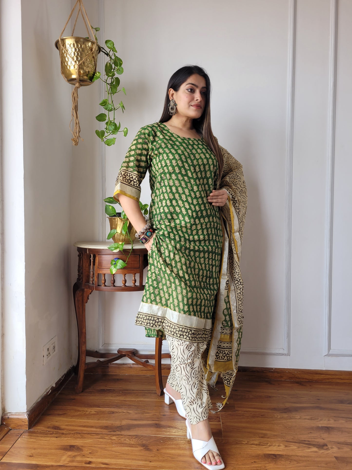Bagru hand block printed stitch linen suit
