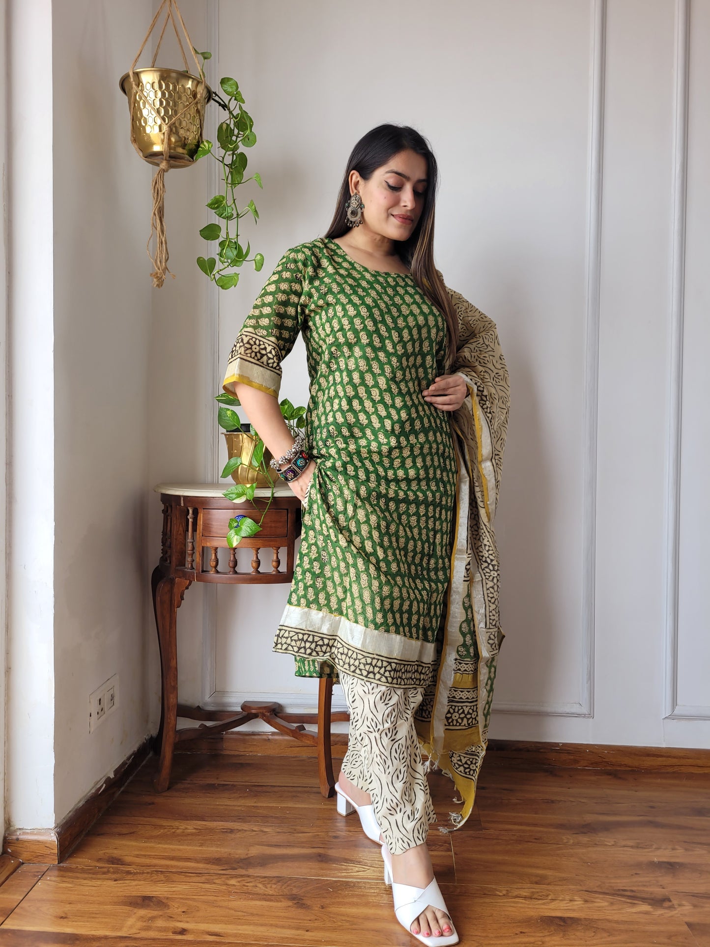 Bagru hand block printed stitch linen suit