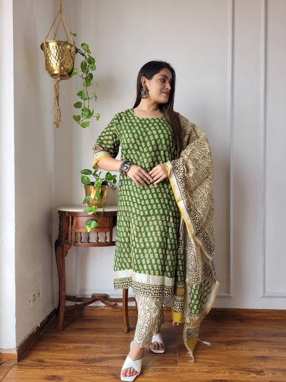 Bagru hand block printed stitch linen suit