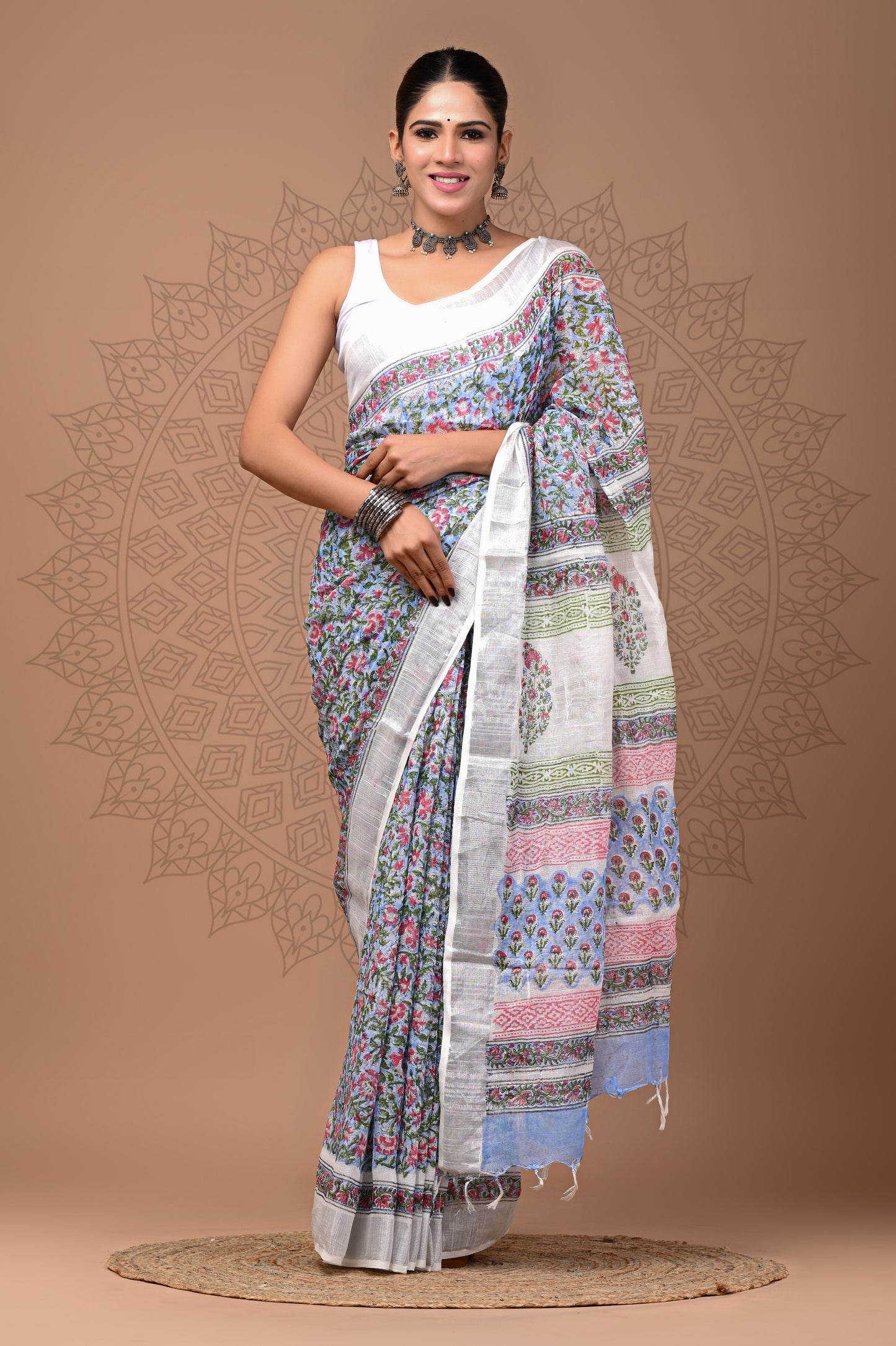 Floral Printed Linen saree With Blouse