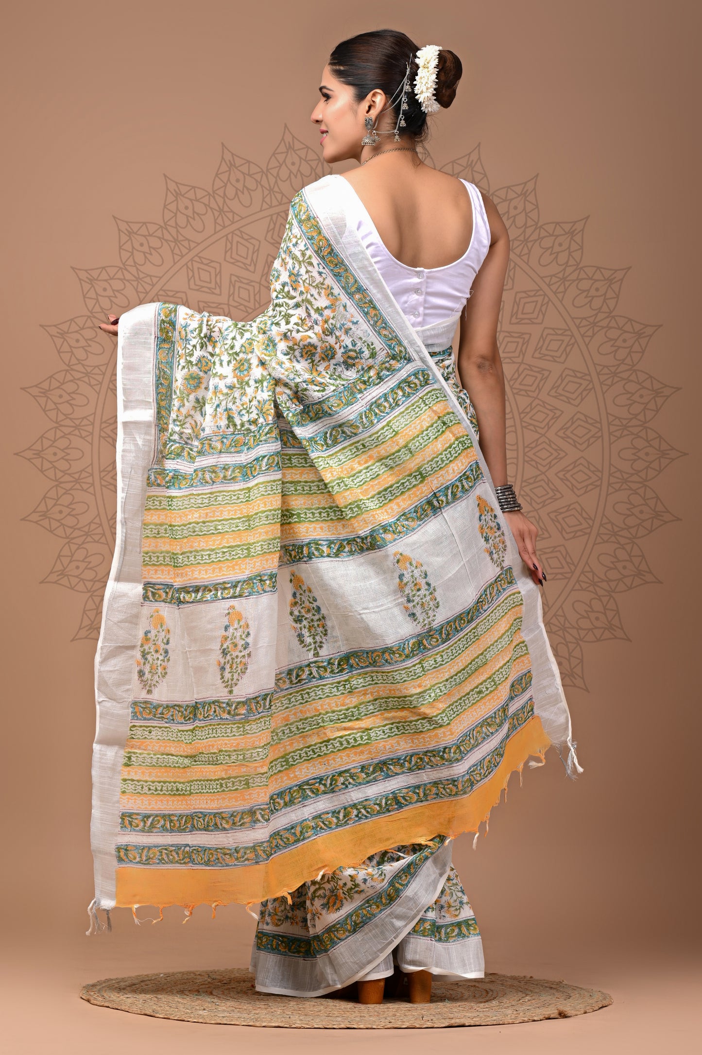 Summer Wear Linen saree With Blouse