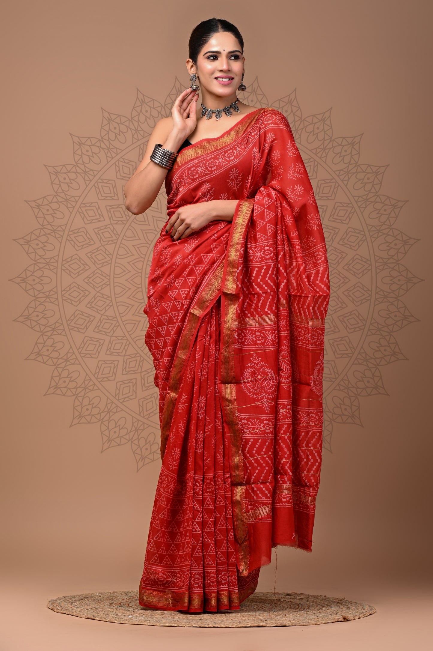 Office Wear Maheshwari Silk Saree With Blouse