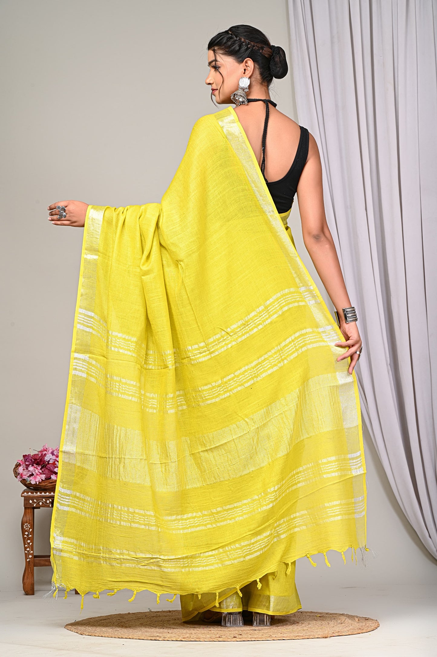 Party Wear Plain Linen Saree With Blouse Piece