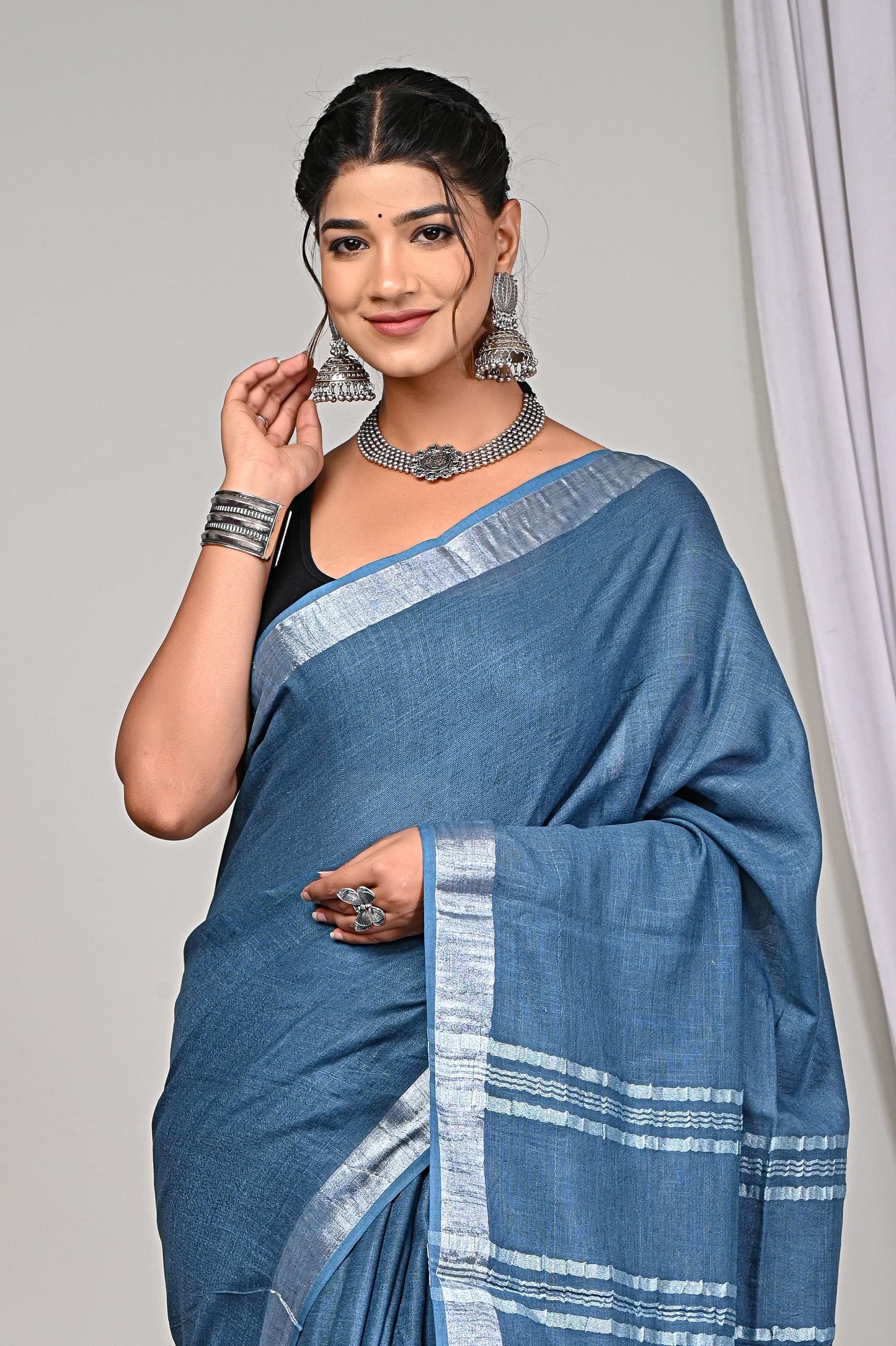 Office Wear Plain Linen Saree With Blouse