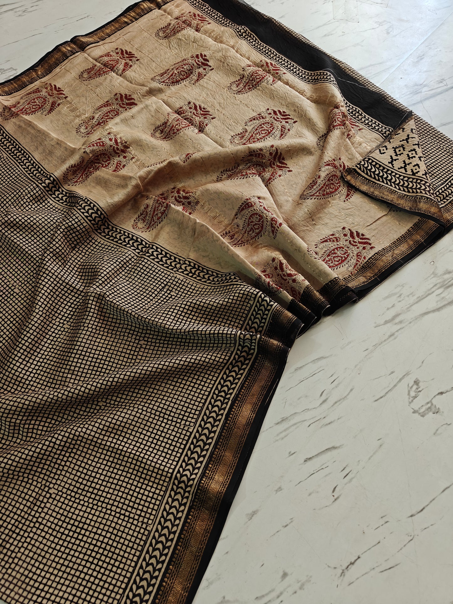 Party wear Maheshwari silk saree