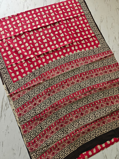 Red Elephant BAGRU Hand Block Printed Cotton Mulmul Saree with Blouse
