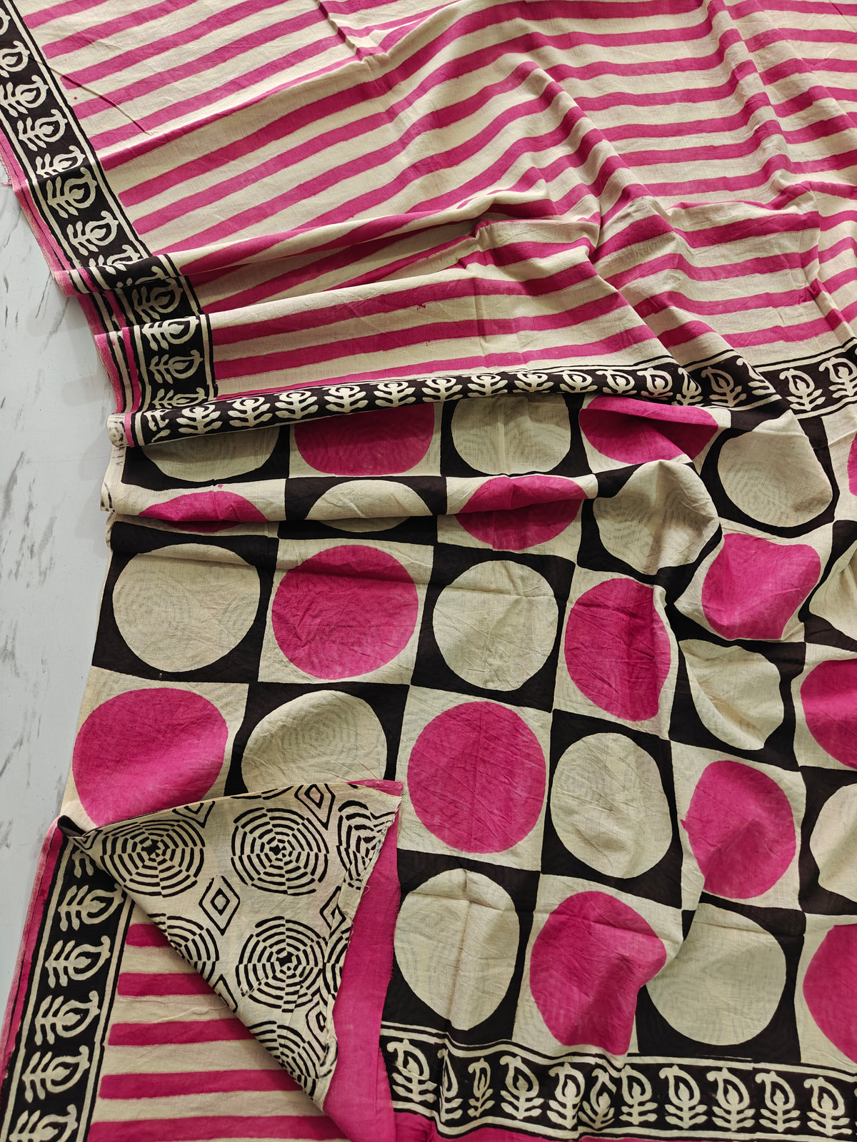 Pink Love BAGRU Printed Cotton Mulmul Saree