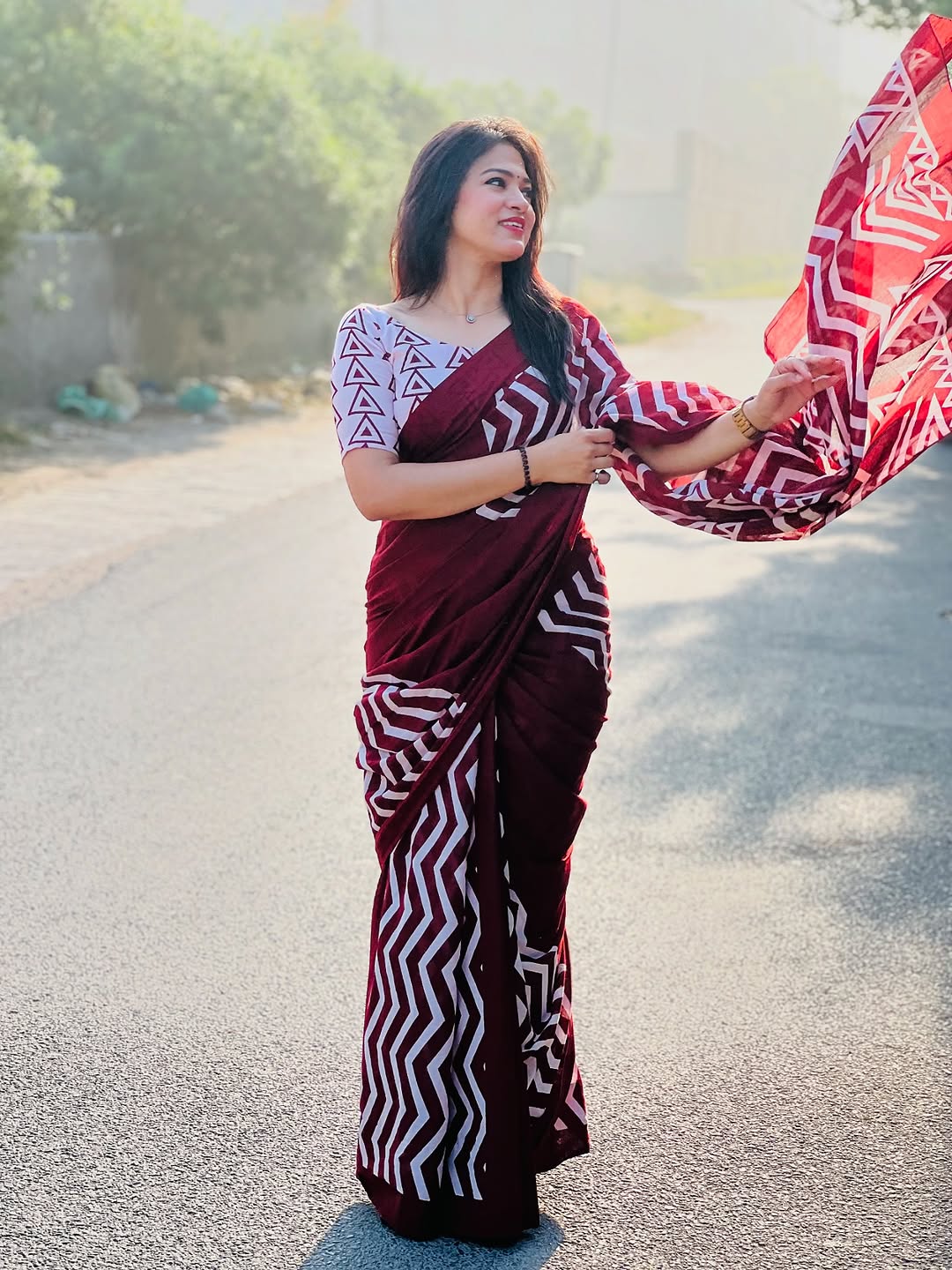 Red Love Printed Pure Cotton Mulmul Saree with Blouse