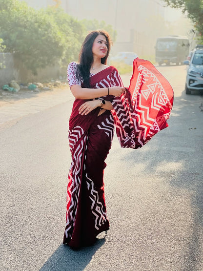 Red Love Printed Pure Cotton Mulmul Saree with Blouse