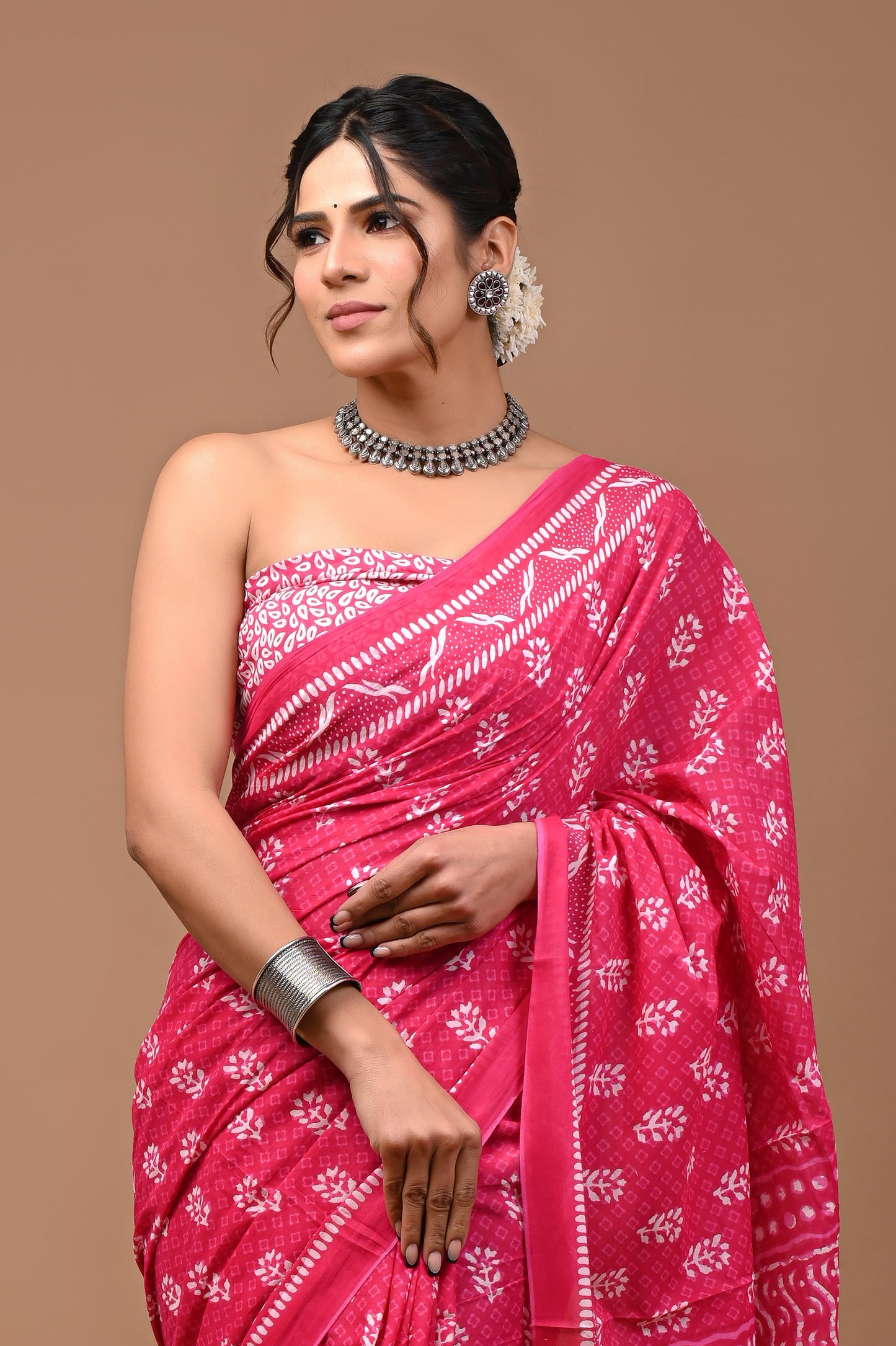 Summer Wear Cotton Mulmul Saree With Blouse